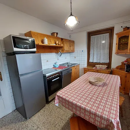 Casacoldai Apartman *